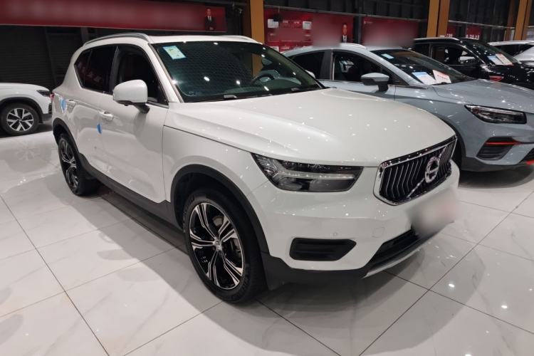 Used Volvo XC40 2022 T4 Four-Wheel Drive Smart & Luxurious Edition Exterior 2