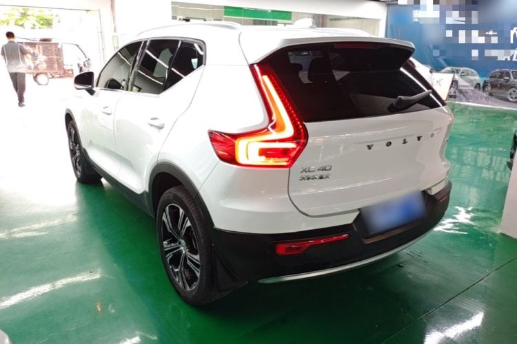 Used Volvo XC40 2022 T4 Four-Wheel Drive Smart & Luxurious Edition Exterior 2