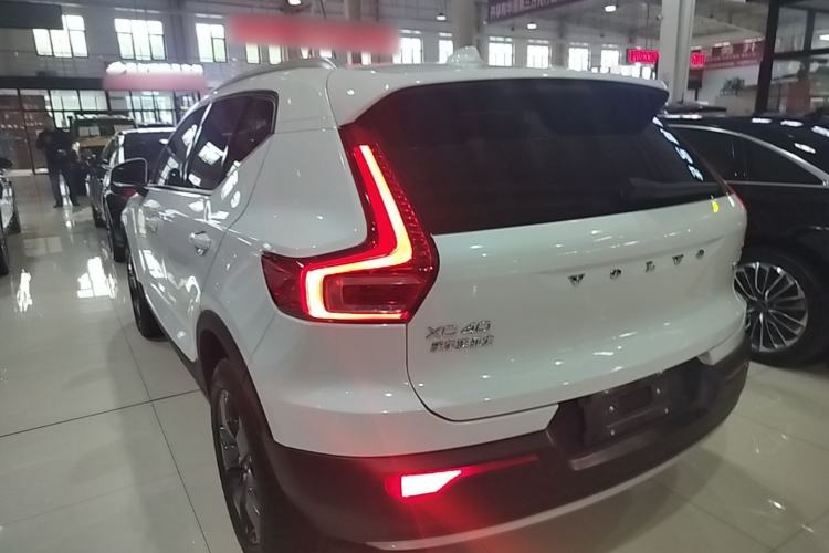 Used Volvo XC40 2022 T4 Four-Wheel Drive Smart & Stylish Edition Exterior 2