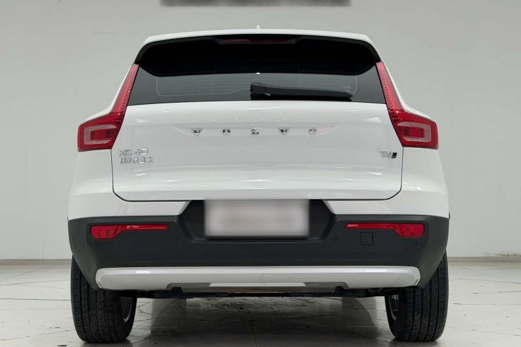 Used Volvo XC40 2022 T4 Four-Wheel Drive Smart & Stylish Edition Exterior 2