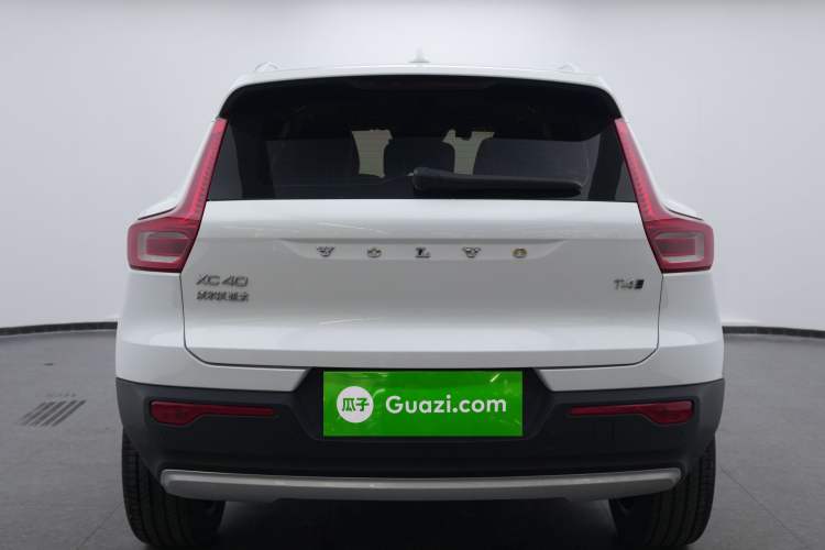 Used Volvo XC40 2022 T4 Four-Wheel Drive Smart & Luxurious Edition Exterior 3