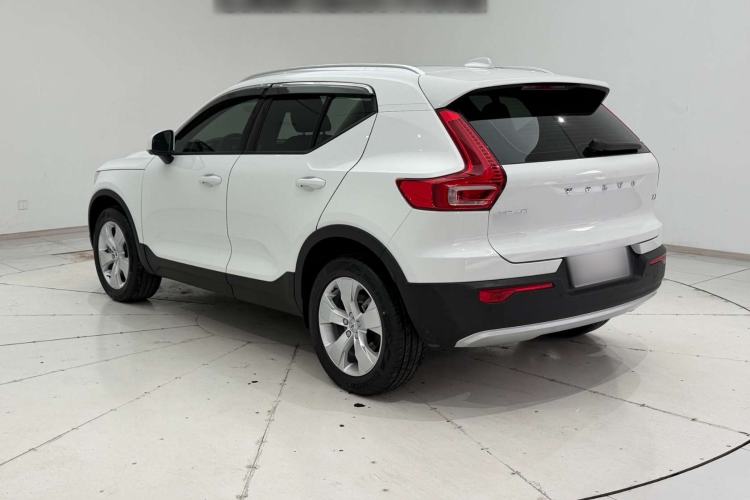 Used Volvo XC40 2022 T4 Four-Wheel Drive Smart & Stylish Edition Exterior 4
