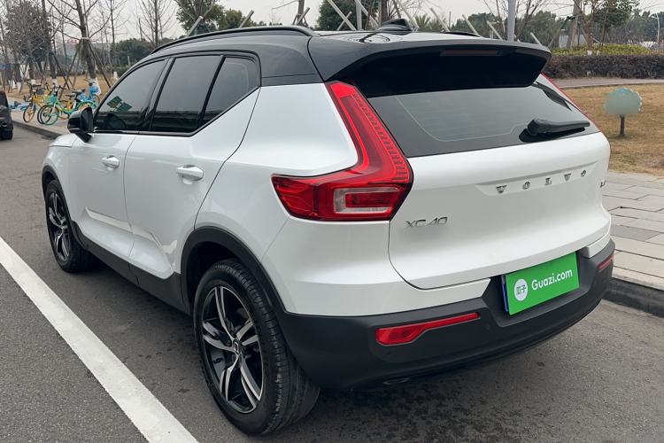 Used Volvo XC40 2022 T4 Four-Wheel Drive Smart & Dynamic Sport Edition Exterior 4