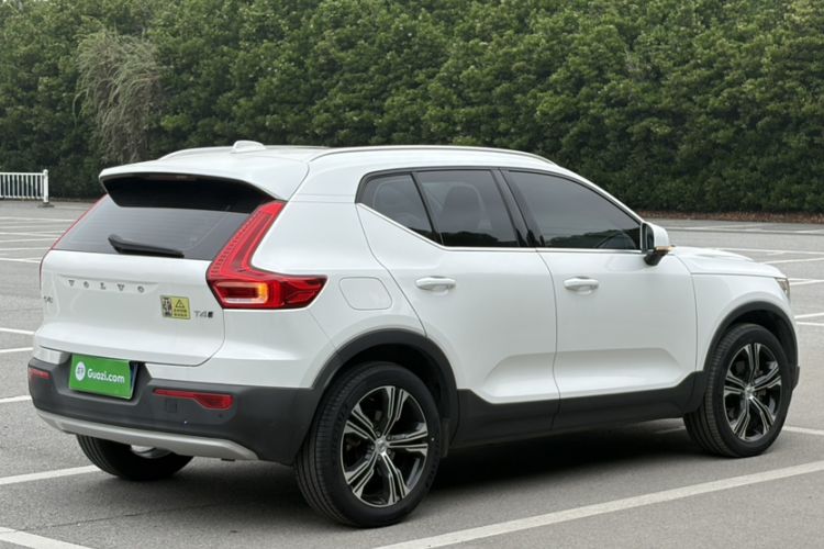 Used Volvo XC40 2022 T4 Four-Wheel Drive Smart & Luxurious Edition Exterior 4