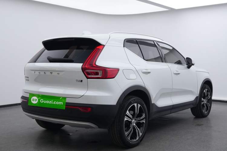 Used Volvo XC40 2022 T4 Four-Wheel Drive Smart & Luxurious Edition Exterior 6