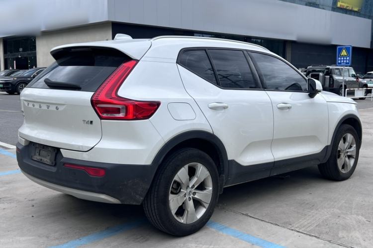Used Volvo XC40 2022 T4 Four-Wheel Drive Smart & Stylish Edition Exterior 6