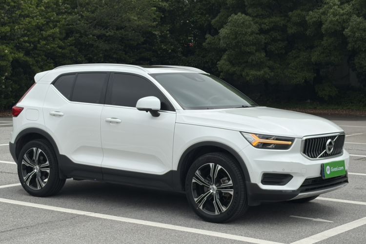 Used Volvo XC40 2022 T4 Four-Wheel Drive Smart & Luxurious Edition Exterior 7