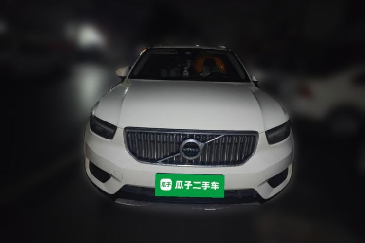 Used Volvo XC40 2022 T4 Four-Wheel Drive Smart & Stylish Edition Front