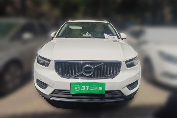 Used Volvo XC40 2022 T4 Four-Wheel Drive Smart & Stylish Edition Front
