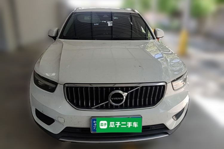 Used Volvo XC40 2022 T4 Four-Wheel Drive Smart & Stylish Edition Front