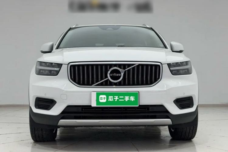 Used Volvo XC40 2022 T4 Four-Wheel Drive Smart & Stylish Edition Front