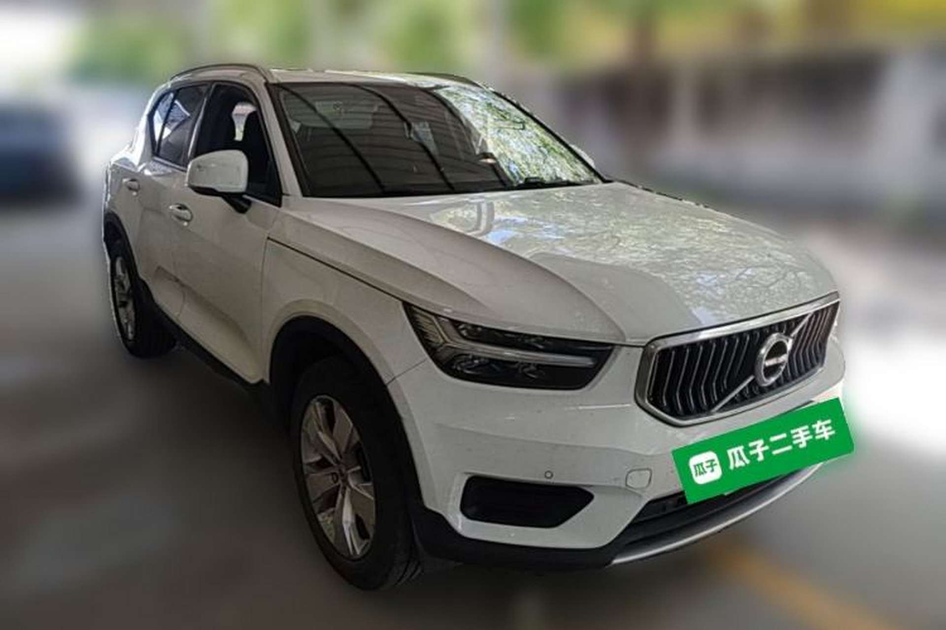 Used Volvo XC40 2022 T4 Four-Wheel Drive Smart & Stylish Edition Front Right 45 Deg