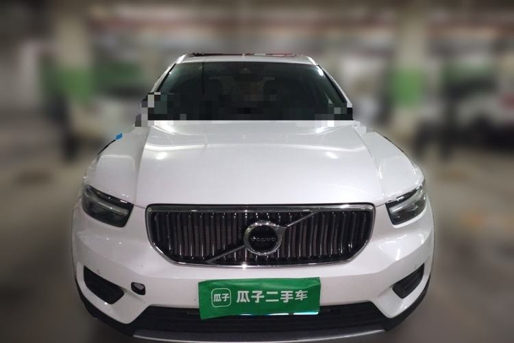 Used Volvo XC40 2022 T4 Four-Wheel Drive Smart & Luxurious Edition Front