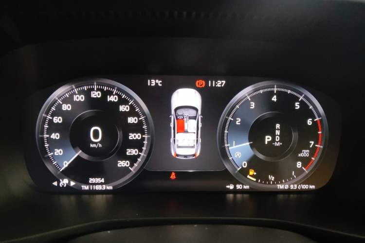 Used Volvo XC40 2022 T4 Four-Wheel Drive Smart & Luxurious Edition Instrument Cluster