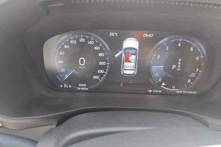 Used Volvo XC40 2022 T4 Four-Wheel Drive Smart & Stylish Edition Instrument Cluster