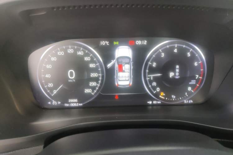Used Volvo XC40 2022 T4 Four-Wheel Drive Smart & Stylish Edition Instrument Cluster