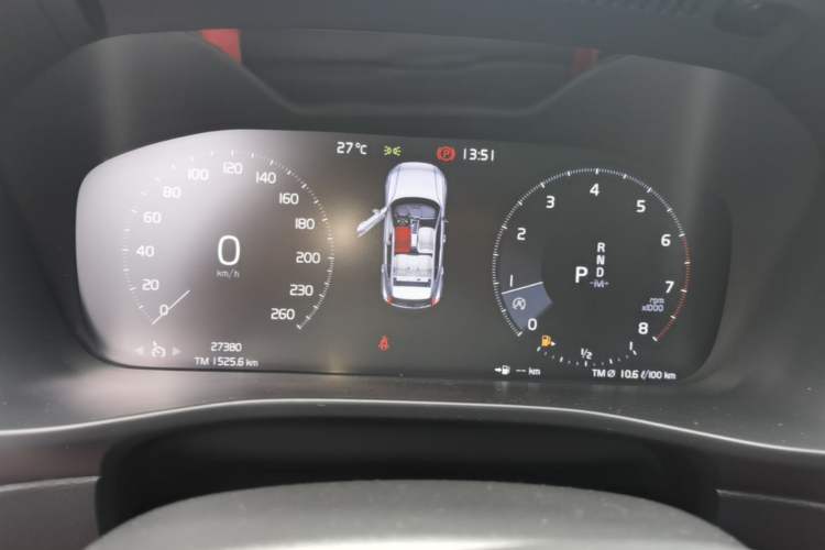 Used Volvo XC40 2022 T4 Four-Wheel Drive Smart & Stylish Edition Instrument Cluster