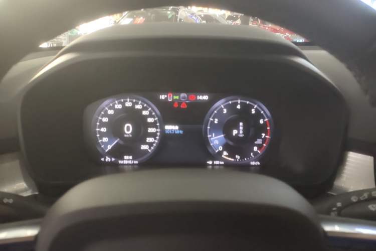 Used Volvo XC40 2022 T4 Four-Wheel Drive Smart & Stylish Edition Instrument Cluster