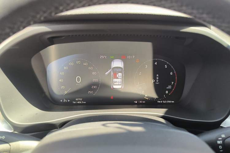 Used Volvo XC40 2022 T4 Four-Wheel Drive Smart & Stylish Edition Instrument Cluster