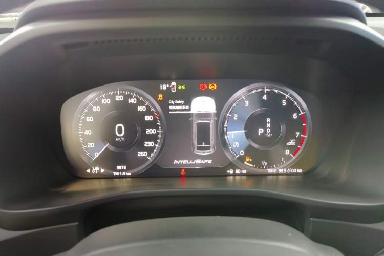 Used Volvo XC40 2022 T4 Four-Wheel Drive Smart & Luxurious Edition Instrument Cluster