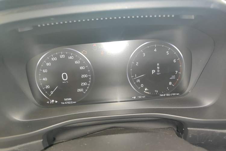 Used Volvo XC40 2022 T4 Four-Wheel Drive Smart & Luxurious Edition Instrument Cluster