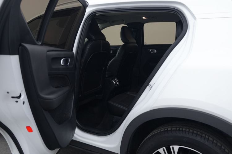 Used Volvo XC40 2022 T4 Four-Wheel Drive Smart & Luxurious Edition Interior 1