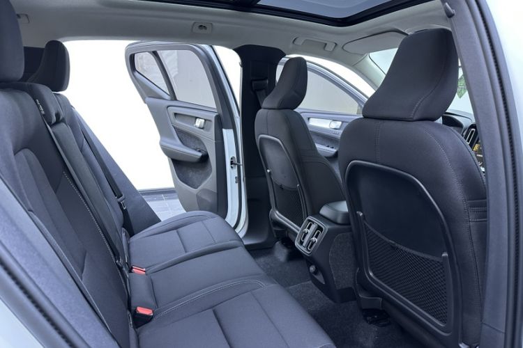 Used Volvo XC40 2022 T4 Four-Wheel Drive Smart & Stylish Edition Interior 1