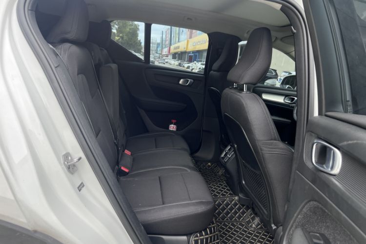 Used Volvo XC40 2022 T4 Four-Wheel Drive Smart & Stylish Edition Interior 6