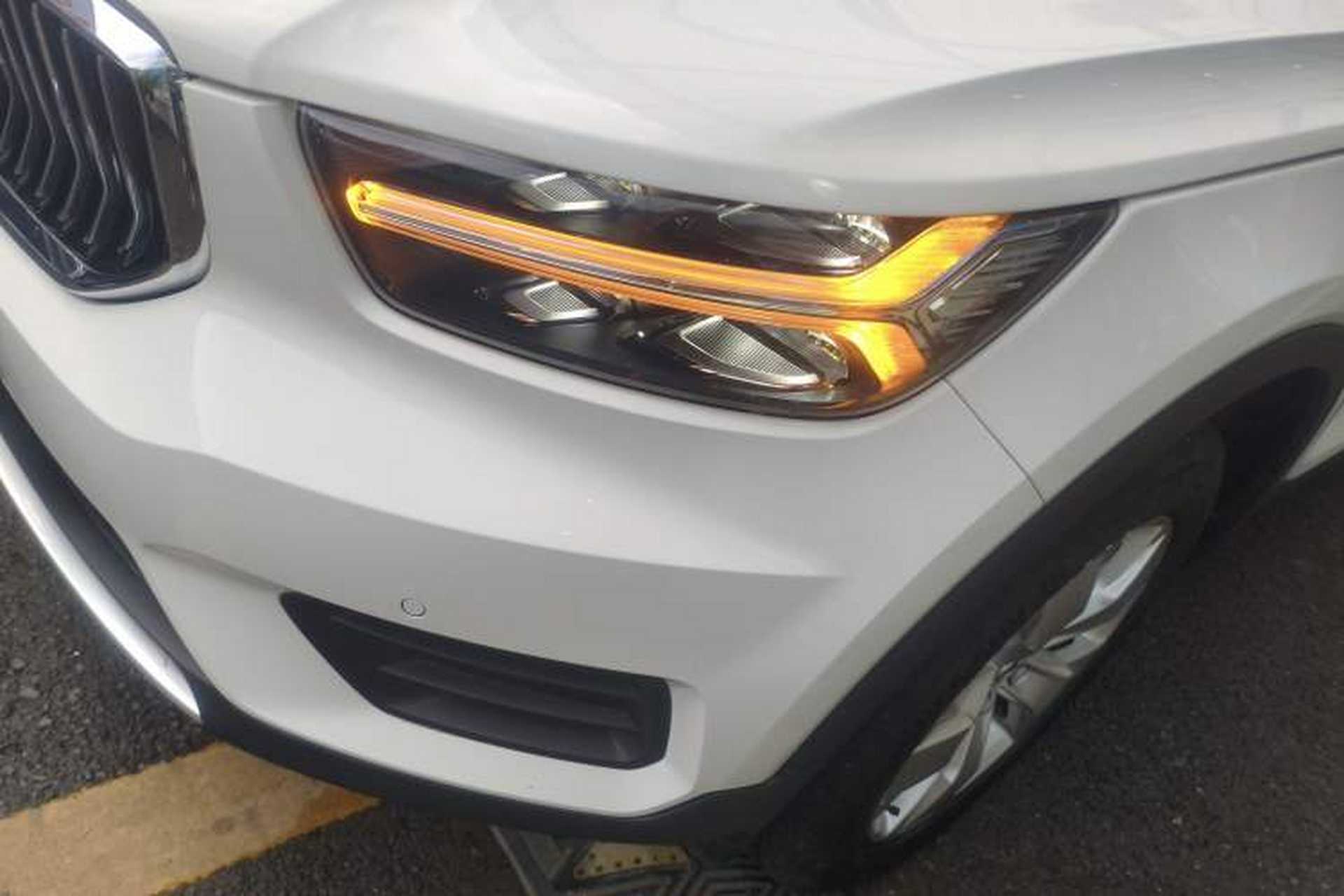 Used Volvo XC40 2022 T4 Four-Wheel Drive Smart & Stylish Edition Left Front Headlight