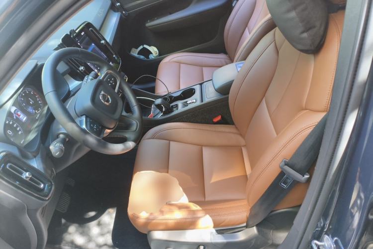 Used Volvo XC40 2022 T4 Four-Wheel Drive Smart & Stylish Edition Left Front Seat