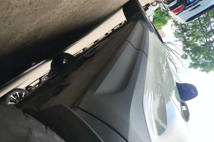 Used Volvo XC40 2022 T4 Four-Wheel Drive Smart & Stylish Edition Left Side Sill