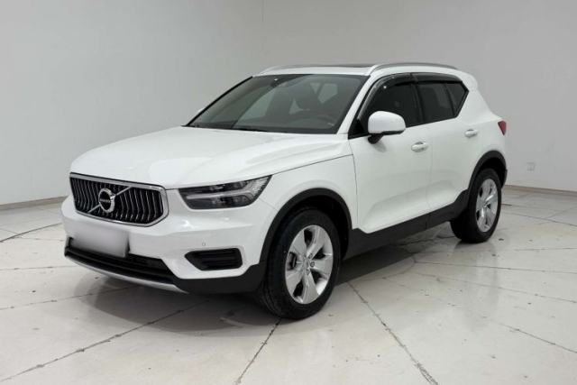 Used Volvo XC40 2022 T4 Four-Wheel Drive Smart & Stylish Edition