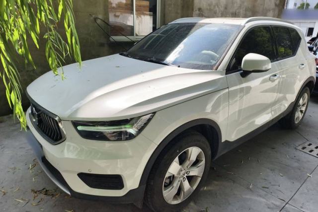 Used Volvo XC40 2022 T4 Four-Wheel Drive Smart & Stylish Edition