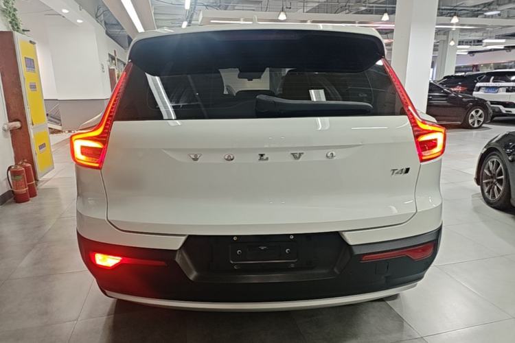Used Volvo XC40 2022 T4 Four-Wheel Drive Smart & Stylish Edition Rear