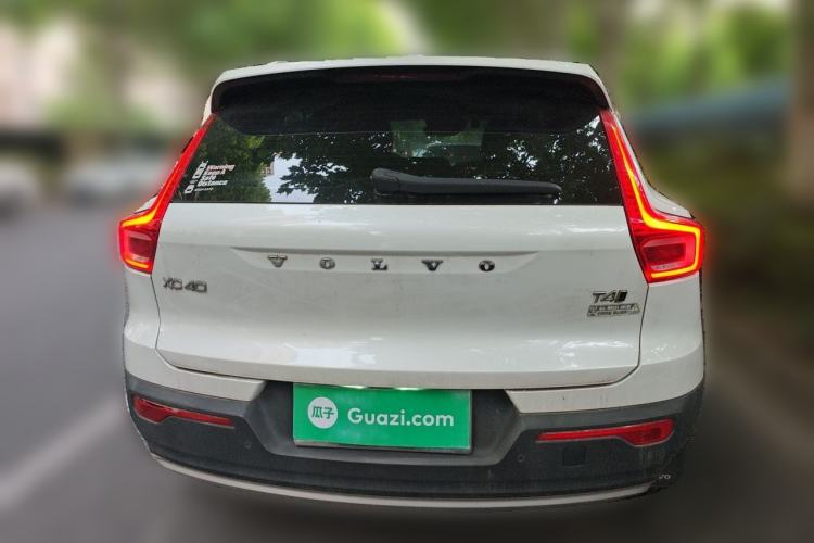 Used Volvo XC40 2022 T4 Four-Wheel Drive Smart & Luxurious Edition Rear