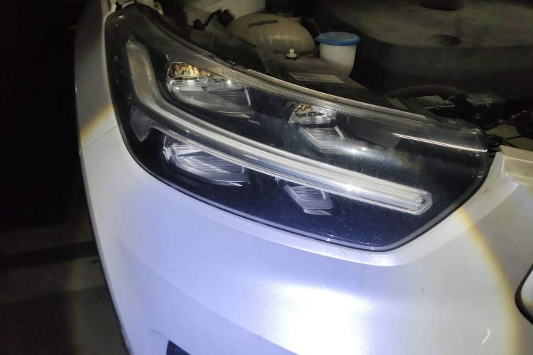 Used Volvo XC40 2022 T4 Four-Wheel Drive Smart & Luxurious Edition Right Front Headlight