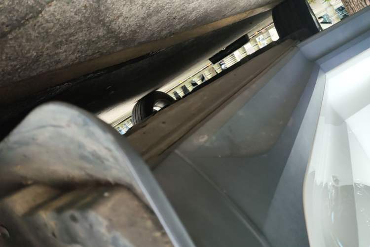 Used Volvo XC40 2022 T4 Four-Wheel Drive Smart & Stylish Edition Right Side Sill