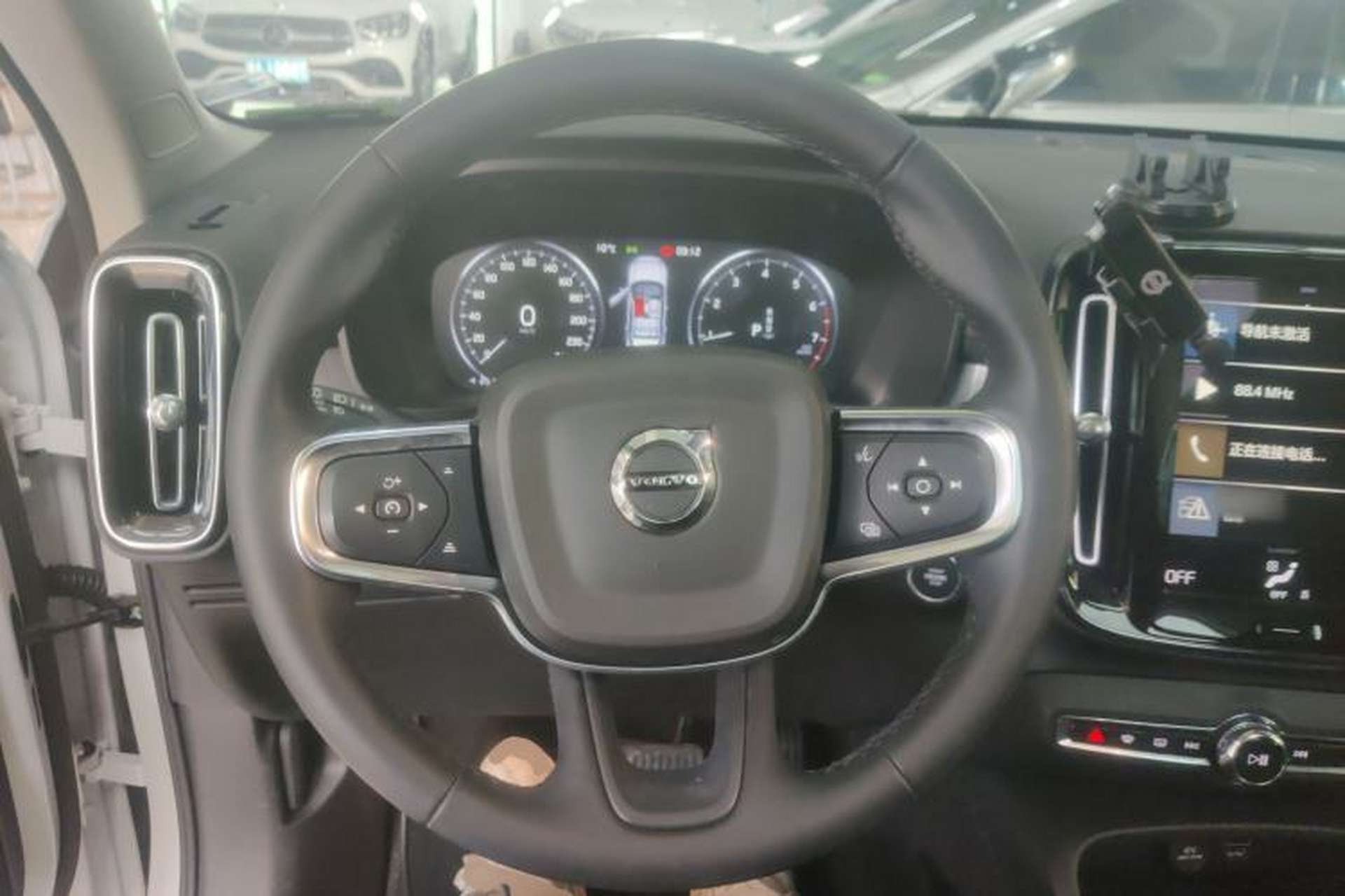Used Volvo XC40 2022 T4 Four-Wheel Drive Smart & Stylish Edition Steering Wheel
