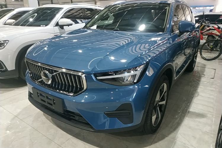 Ojetý Volvo XC40 2023 B4 4x4 Smart Luxury Edition Guazi used car, China used car export, Used car for sale, Used cars, Cheapest cars for sale