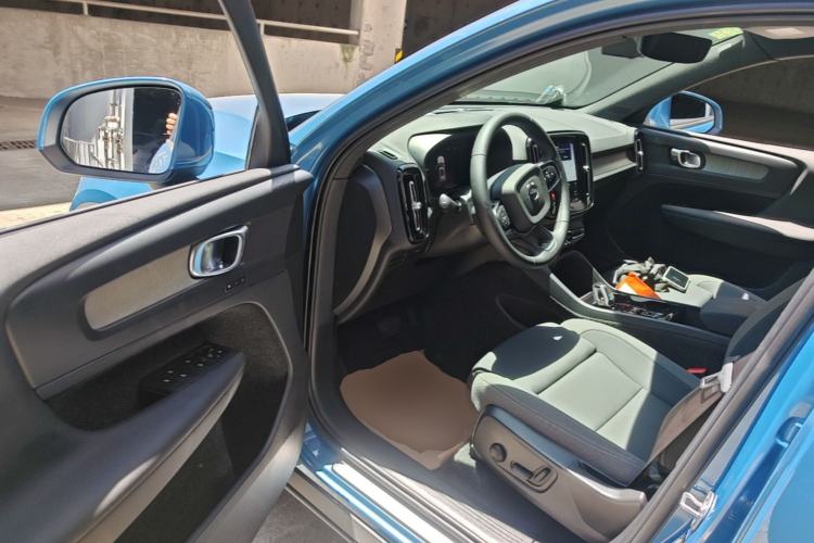 Used Volvo XC40 2023 B3 Zhiyuan Luxury Edition Driver Seat