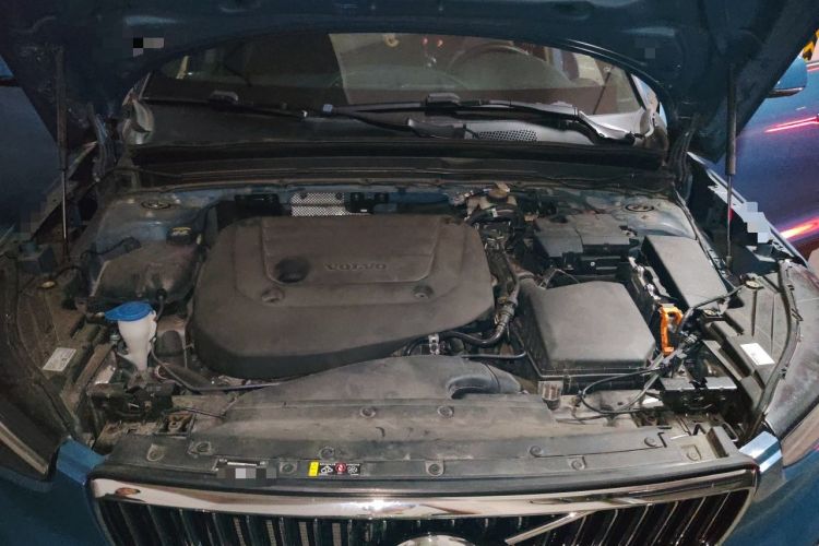 Used Volvo XC40 2023 B3 Zhiyuan Luxury Edition Engine Bay