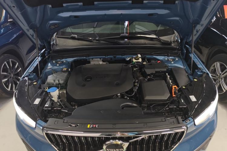Used Volvo XC40 2023 B3 Zhiyuan Luxury Edition Engine Bay