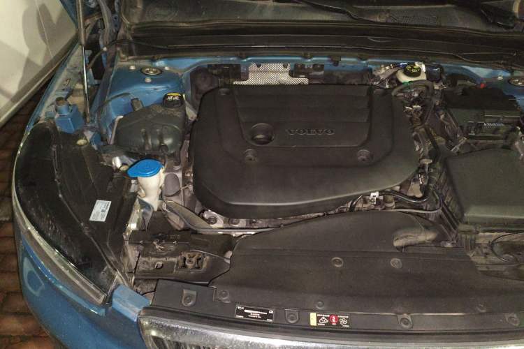 Used Volvo XC40 2023 B3 Zhiyuan Luxury Edition Engine Bay Right