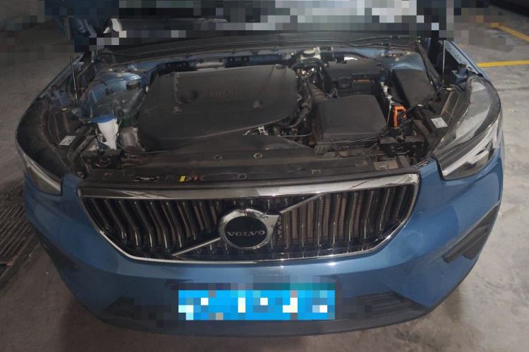 Used Volvo XC40 2023 B3 Smart & Stylish Edition Engine Bay
