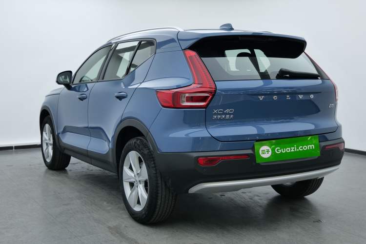 Used Volvo XC40 2023 B3 Smart & Stylish Edition Exterior 3