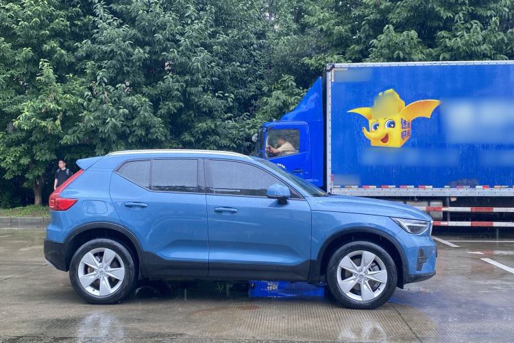 Used Volvo XC40 2023 B3 Smart & Stylish Edition Exterior 3