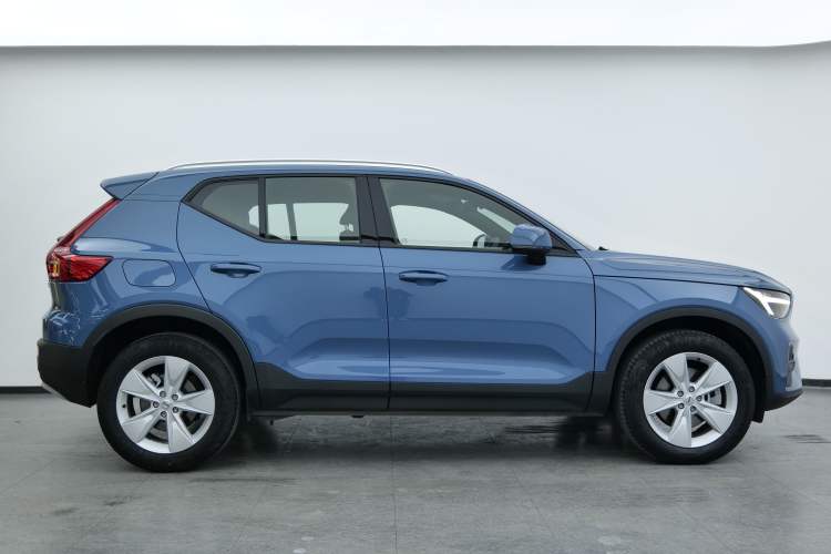 Used Volvo XC40 2023 B3 Smart & Stylish Edition Exterior 9