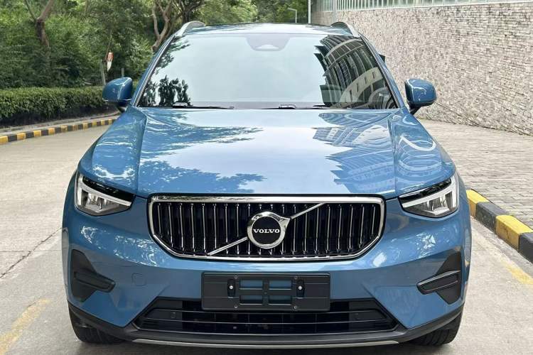 Used Volvo XC40 2023 B3 Zhiyuan Luxury Edition Front