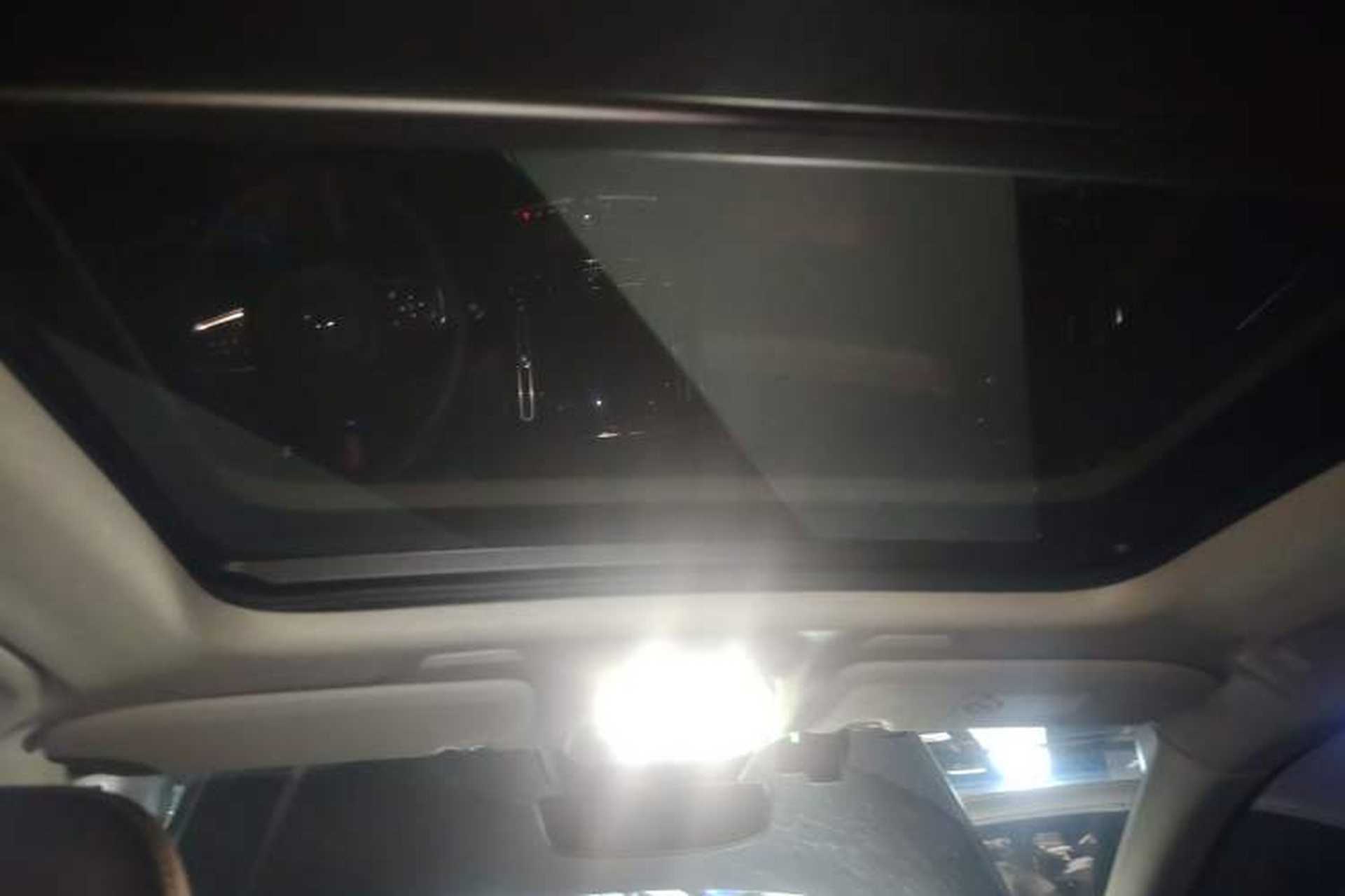 Used Volvo XC40 2023 B4 4x4 Smart Luxury Edition Headliner