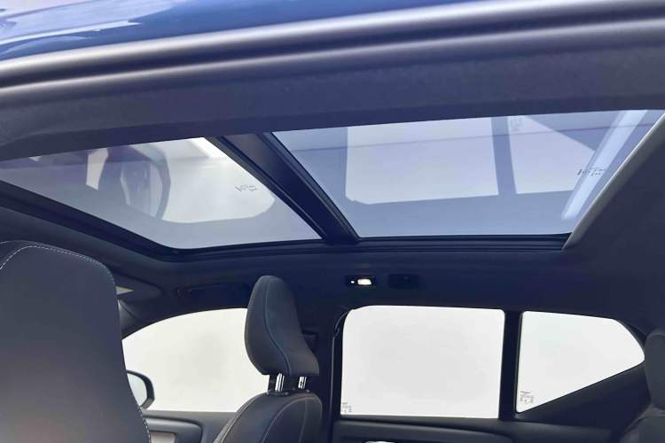 Used Volvo XC40 2023 B3 Zhiyuan Luxury Edition Headliner